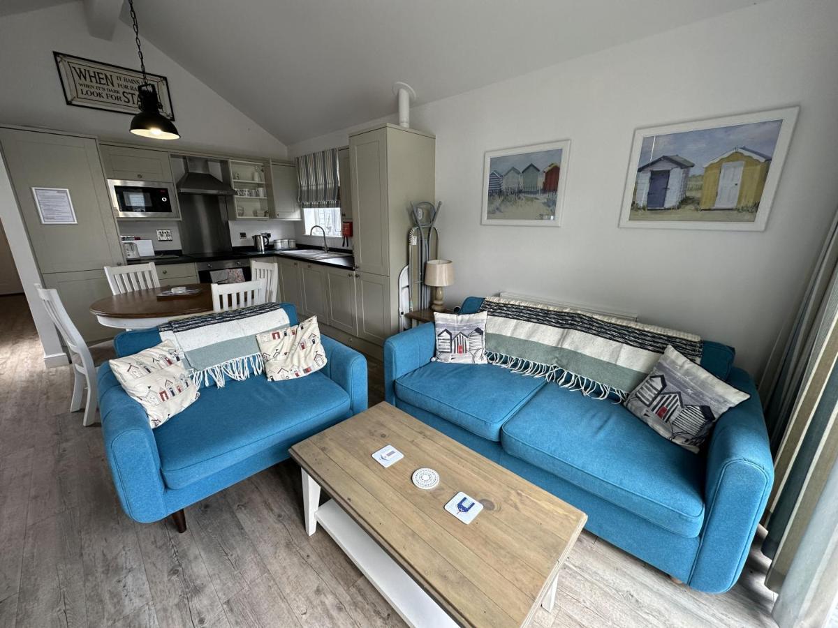 Azure Beach House ฟายลี ภายนอก รูปภาพ